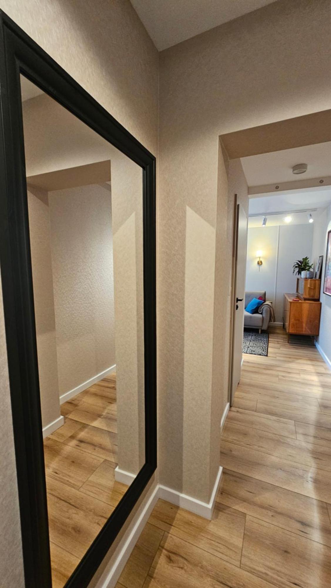 Apartment Metro *
