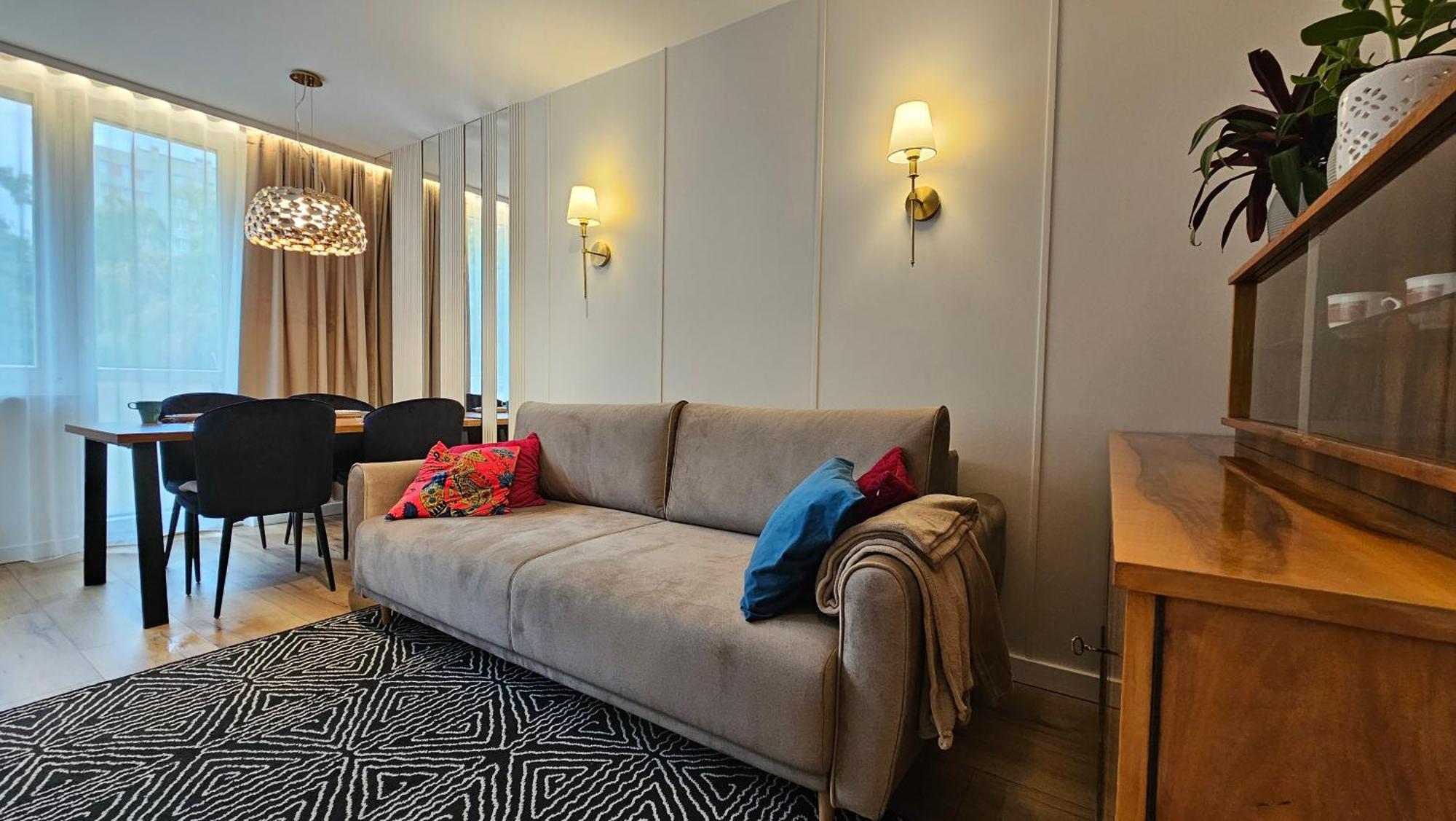 Metro Apartment Warsaw